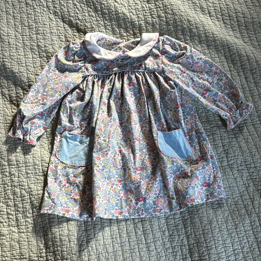 Shrimp and Grits 2T girls dress, cornflower blue and pink no stains or rips